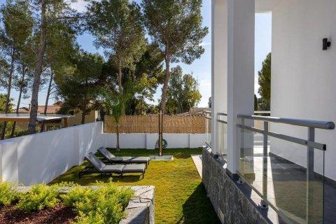 Villa à vendre Altea, Alicante, Espagne, 4 chambres, 226 m2 No. 138737 - photo 8