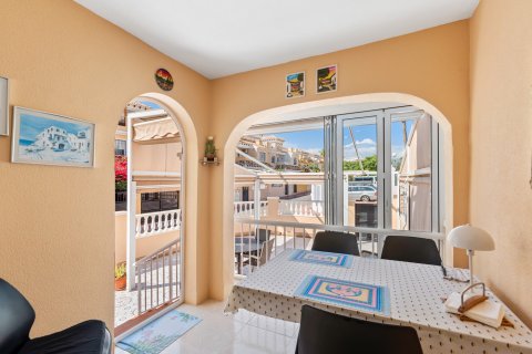 Propiedad comercial en venta Torrevieja, Alicante, España 3 dormitorios, 100 m2 No. 138738 - foto 24