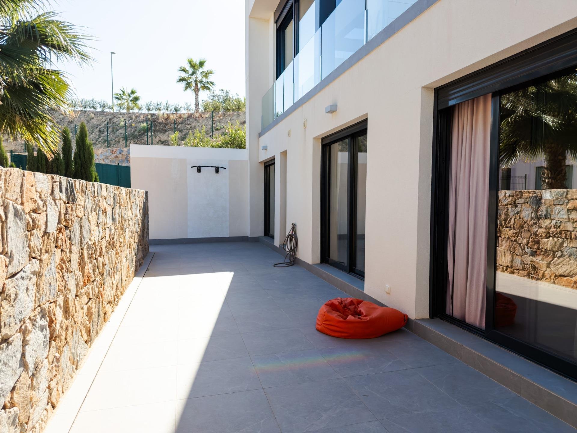 Huvila Pinar De Campoverde, Alicante, Espanja 6 makuuhuonetta, 429 m2 No. 146426