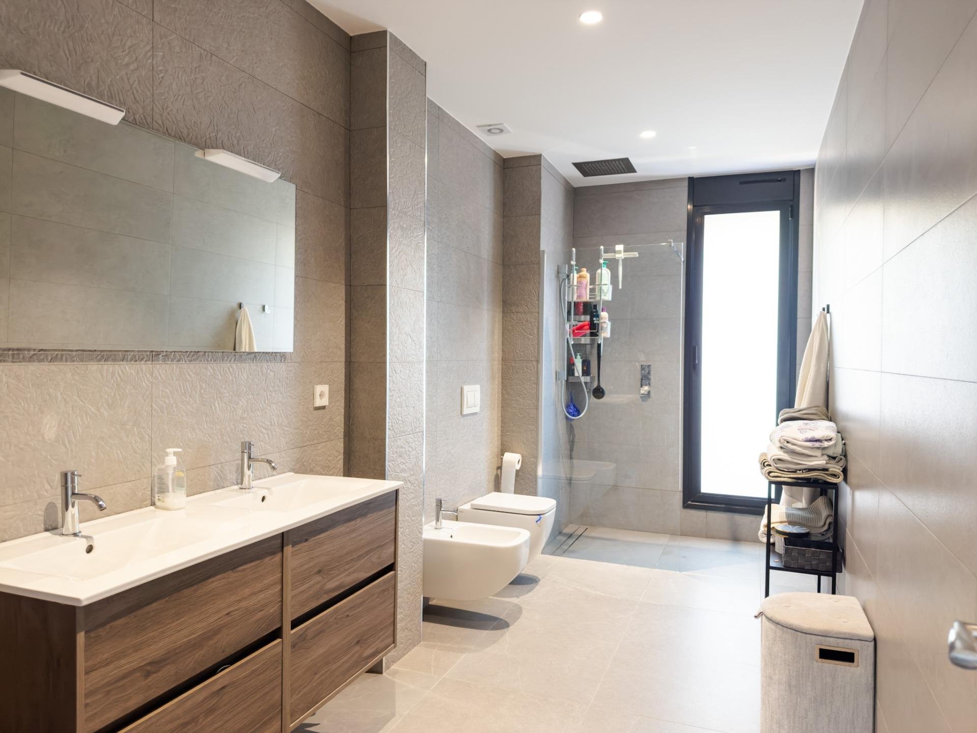 Huvila Pinar De Campoverde, Alicante, Espanja 6 makuuhuonetta, 429 m2 No. 146426