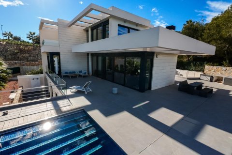 Villa en venta en Pinar De Campoverde, Alicante, España 6 dormitorios, 429 m2 No. 146426 - foto 3