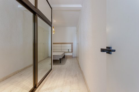 Apartment à vendre à Torrevieja, Alicante, Espagne, 2 chambres, 76 m2 No. 146421 - photo 15