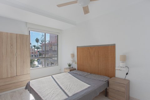 Apartment à vendre à Torrevieja, Alicante, Espagne, 2 chambres, 76 m2 No. 146421 - photo 11