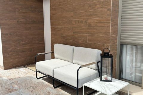 Villa for sale in Villamartin, Alicante, Spain 3 bedrooms, 195 sq.m. No. 146427 - photo 13