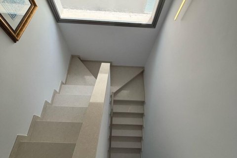 Villa for sale in Villamartin, Alicante, Spain 3 bedrooms, 195 sq.m. No. 146427 - photo 30