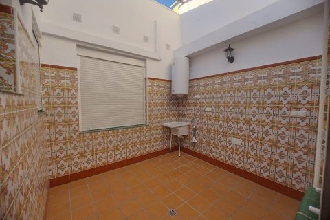 Commercial property for sale in Orihuela, Alicante, Spain 3 bedrooms, 132 sq.m. No. 168768 - photo 11
