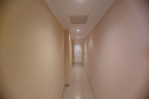 Commercial property for sale in Orihuela, Alicante, Spain 3 bedrooms, 132 sq.m. No. 168768 - photo 30