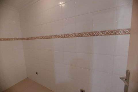 Commercial property for sale in Orihuela, Alicante, Spain 3 bedrooms, 132 sq.m. No. 168768 - photo 17