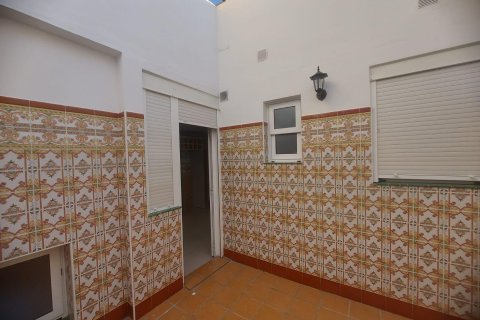 Commercial property for sale in Orihuela, Alicante, Spain 3 bedrooms, 132 sq.m. No. 168768 - photo 9