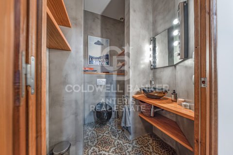 Huoneisto myytävänä Barcelona, Espanja, 3 makuuhuonetta, 178 m2 No. 157099 - kuva 14