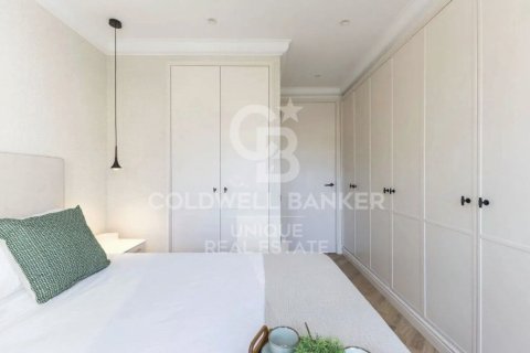 Kattohuoneisto myytävänä Madrid, Espanja, 2 makuuhuonetta, 130 m2 No. 157100 - kuva 9