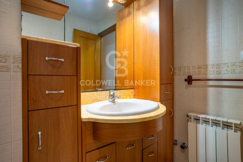 Сasa en venta en Castellón de la Plana, Castellón, España 5 dormitorios, 198 m2 No. 157103 - foto 21