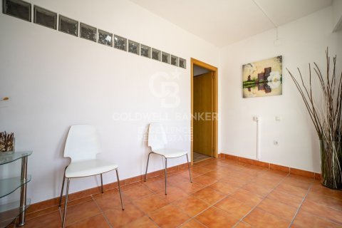 Townhouse zum Verkauf in Castellon de la Plana, Castellon, Spanien 5 Schlafzimmer, 198 m2 Nr. 157103 - Foto 27