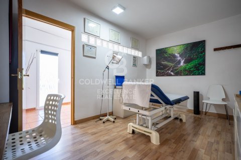 Сasa en venta en Castellón de la Plana, Castellón, España 5 dormitorios, 198 m2 No. 157103 - foto 29