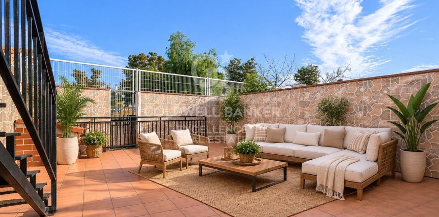 Townhouse in Castellon de la Plana, Castellon, Spanien 5 Schlafzimmer, 198 m2 Nr. 157103