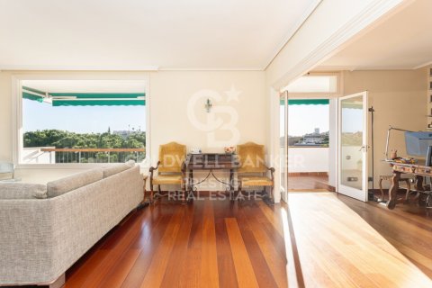 Apartamento en venta en Barcelona, España 6 dormitorios, 228 m2 No. 157104 - foto 11