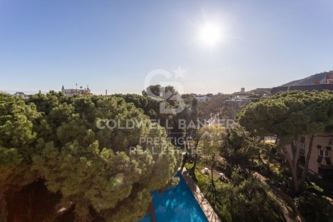 Apartamento en venta en Barcelona, España 6 dormitorios, 228 m2 No. 157104 - foto 6