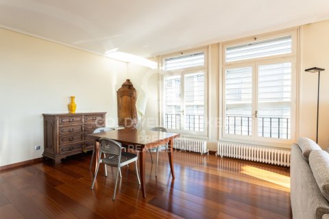 Apartment à vendre à Barcelona, Espagne, 6 chambres, 228 m2 No. 157104 - photo 14