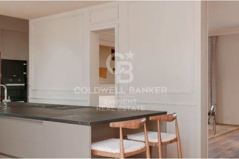 Apartamento en venta en Barcelona, España 4 dormitorios, 203 m2 No. 157101 - foto 3