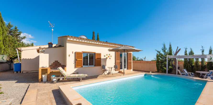 Финка в Ллукмайор, Майорка, Испания 3 спальни, 194м2 №156227