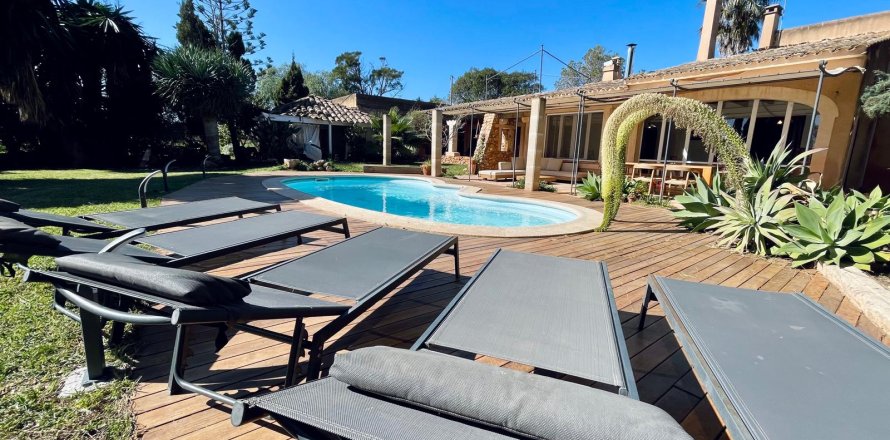 Finca L'Alqueria Blanca, Mallorca, Espanja 6 makuuhuonetta, 657 m2 No. 156225