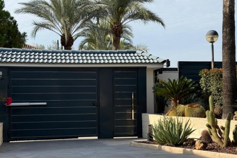 Villa for sale San Juan, Alicante, Spain 5 bedrooms, 360 sq.m. No. 133031 - photo 5