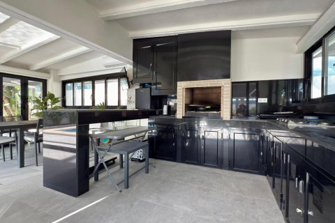 Villa for sale San Juan, Alicante, Spain 5 bedrooms, 360 sq.m. No. 133031 - photo 3
