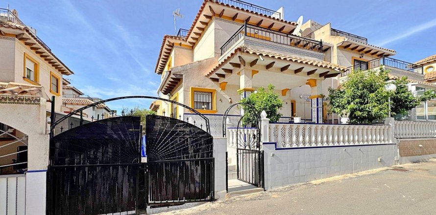 House La Zenia, Alicante, Spain 2 bedrooms, 84 sq.m. No. 133028
