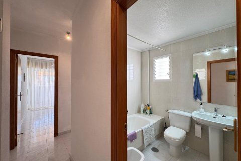 Penthouse for sale Torrevieja, Alicante, Spain 3 bedrooms, 103 sq.m. No. 133032 - photo 12