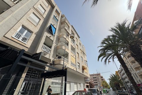 Penthouse for sale Torrevieja, Alicante, Spain 3 bedrooms, 103 sq.m. No. 133032 - photo 1