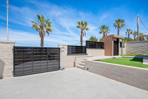 Продажа виллы в Аликанте, Испания 3 спальни, 103м2 №156293 - фото 7