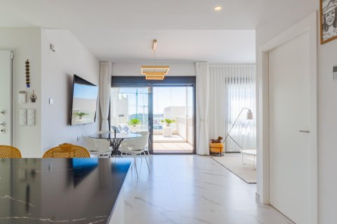Huoneisto myytävänä San Miguel de Salinas, Alicante, Espanja, 2 makuuhuonetta, 101 m2 No. 189011 - kuva 11