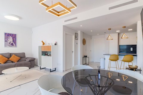 Huoneisto myytävänä San Miguel de Salinas, Alicante, Espanja, 2 makuuhuonetta, 101 m2 No. 189011 - kuva 8