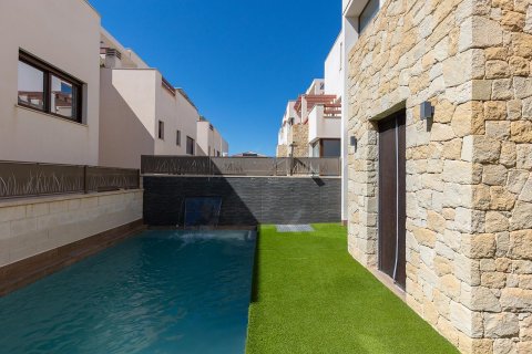 Villa à vendre à Alicante, Espagne, 3 chambres, No. 189010 - photo 26