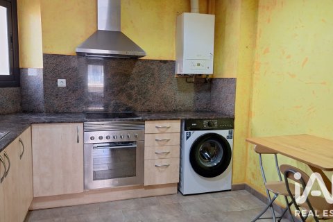 Продажа квартиры в Эль-Вендрель, Таррагона, Испания 3 спальни, 74м2 №187895 - фото 10