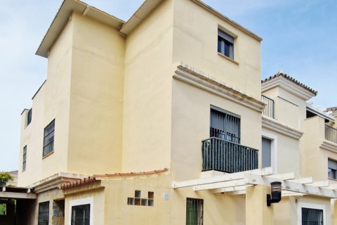 Продажа таухауса в Малага, Испания 4 спальни, 228м2 №187899 - фото 23