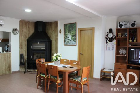 Продажа дома в Онил, Аликанте, Испания 4 спальни, 140м2 №187901 - фото 21