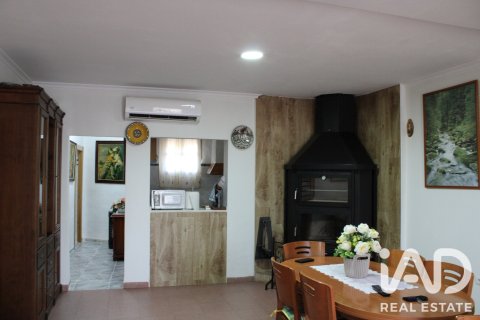 Продажа дома в Онил, Аликанте, Испания 4 спальни, 140м2 №187901 - фото 18