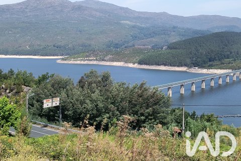 Parcela en Lobios, Orense, España 8946 m2 No. 187897