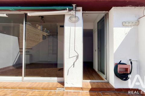 Penthouse à vendre à Barcelona, Espagne, 1 chambre, 55 m2 No. 188164 - photo 23