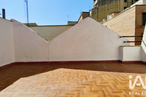 Penthouse à vendre à Barcelona, Espagne, 1 chambre, 55 m2 No. 188164 - photo 2