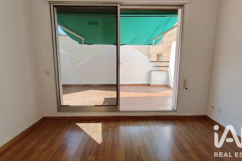 Penthouse à vendre à Barcelona, Espagne, 1 chambre, 55 m2 No. 188164 - photo 13