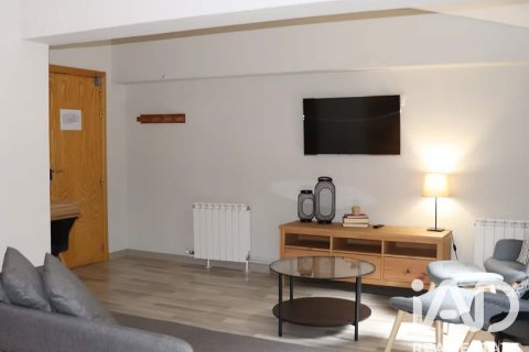 Продажа коммерческой недвижимости в Альп, Герона, Испания 2731м2 №188167 - фото 17