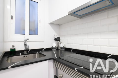 Apartment à vendre à Barcelona, Espagne, 3 chambres, 65 m2 No. 188165 - photo 7