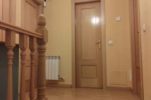 Townhouse à vendre à Chozas de Abajo, Leon, Espagne, 4 chambres, 180 m2 No. 188162 - photo 26