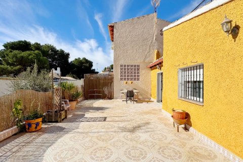 Duplex for sale Punta Prima, Alicante, Spain 4 bedrooms, 104 sq.m. No. 133953 - photo 19