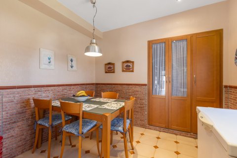 Villa for sale Torrevieja, Alicante, Spain 4 bedrooms, 141 sq.m. No. 133955 - photo 11