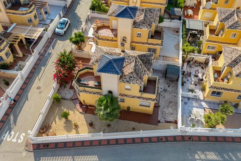 Lägenhet till salu Lo Crispin, Alicante, Spanien 3 sovrum, 103 kvm. Nr. 139703 - foto 3