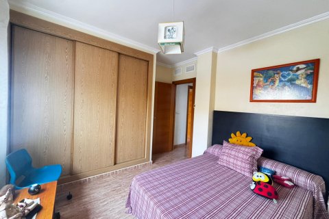 Villa till salu i Los Alcazares, Murcia, Spanien 4 sovrum, 160 kvm. Nr. 143640 - foto 10