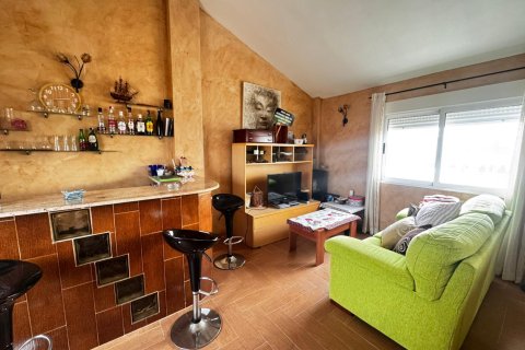 Villa till salu i Los Alcazares, Murcia, Spanien 4 sovrum, 160 kvm. Nr. 143640 - foto 2